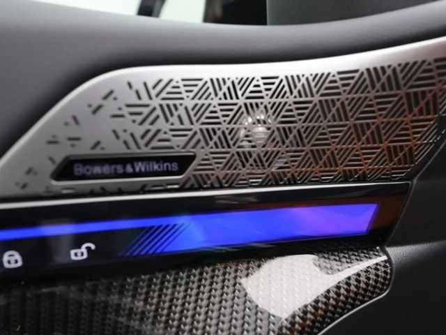 BMW M5 HYBRID - BOWERS & WILKINS - HAAK - ACC
