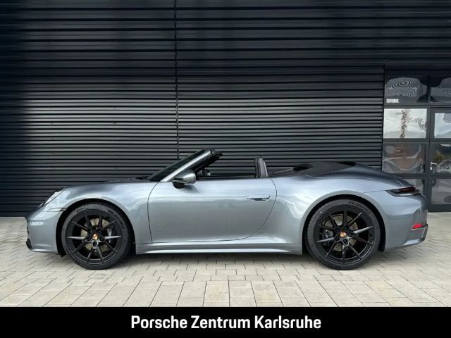 Porsche 992 Cabrio Carrera