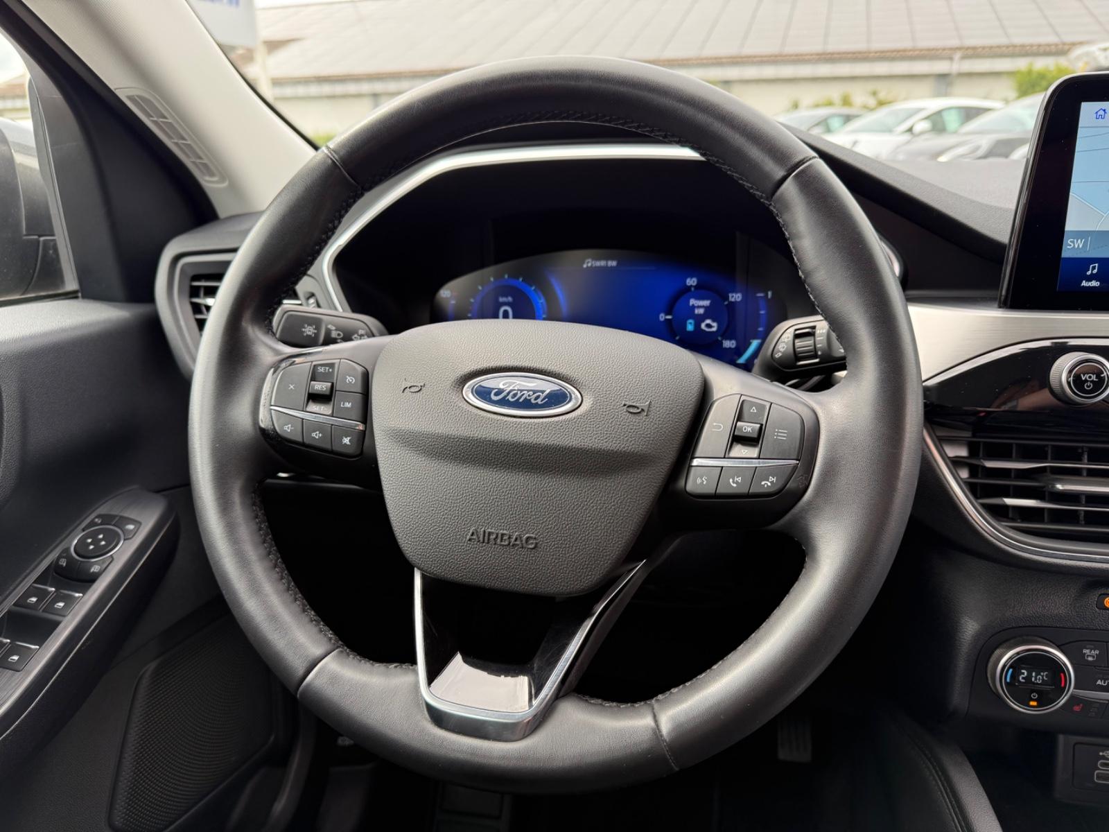 Ford Kuga Hybrid Plug in Hybrid Titanium