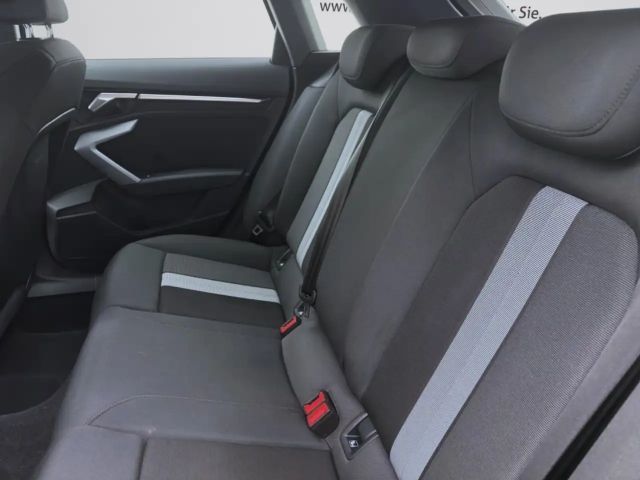 Audi A3 30 TDI Sedan Sportback