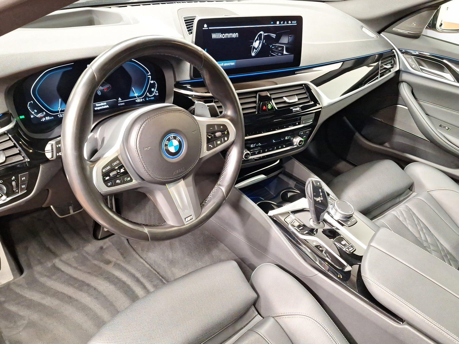 BMW 545 545e Sedan xDrive