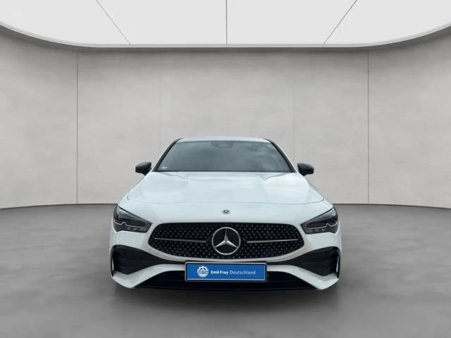Mercedes-Benz CLA 200 CLA