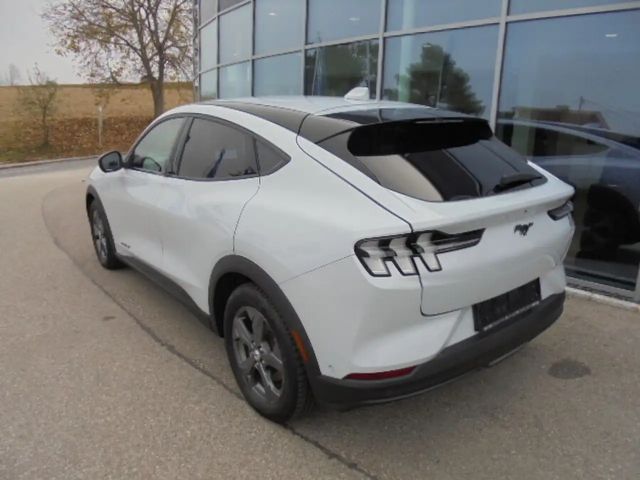 Ford Mustang Mach-E Extended range RWD