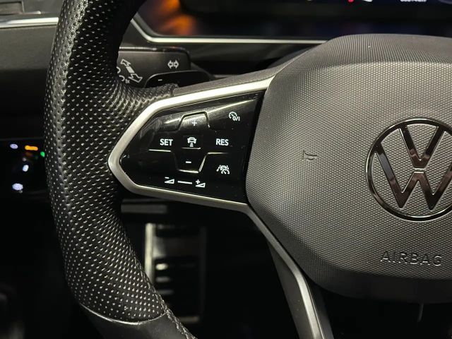 Volkswagen Tiguan 4Motion Allspace R-Line