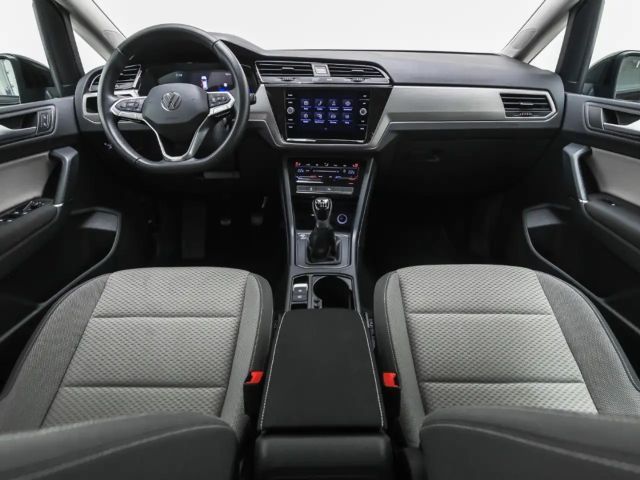Volkswagen Touran 1.5 TSI Comfortline
