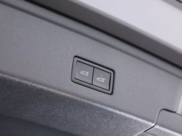 Volkswagen Touareg 4Motion R-Line