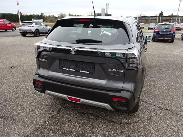 Suzuki S-Cross AllGrip Flash Hybrid