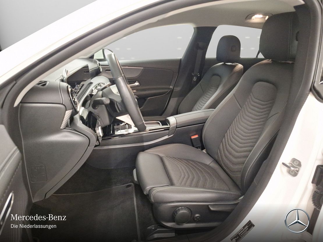 Mercedes-Benz CLA 180 Shooting Brake