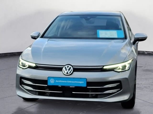Volkswagen Golf DSG Style eHybrid