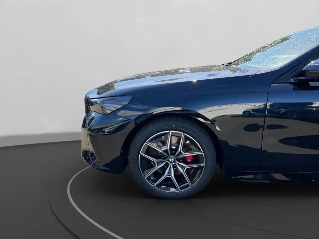 BMW 520 520d M-Sport Touring