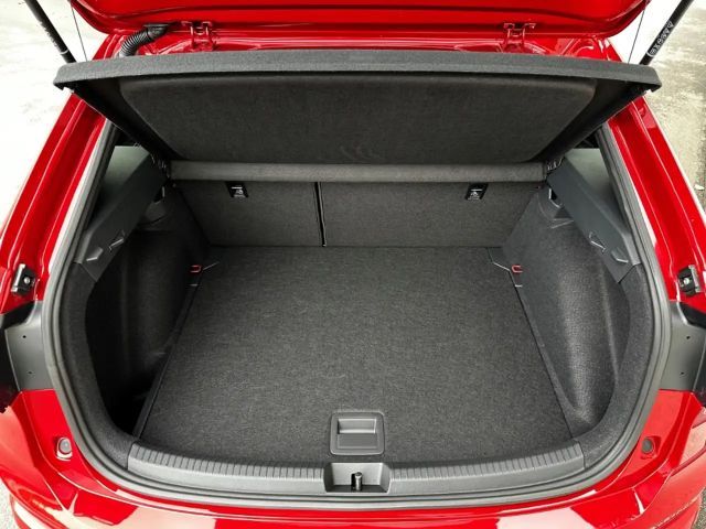 Volkswagen Taigo 1.0 TSI DSG R-Line