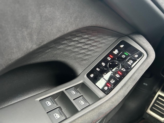 Audi A6 e-tron Avant Quattro