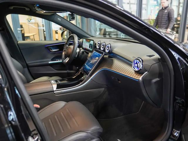 Mercedes-Benz C 300 AMG Line Sedan