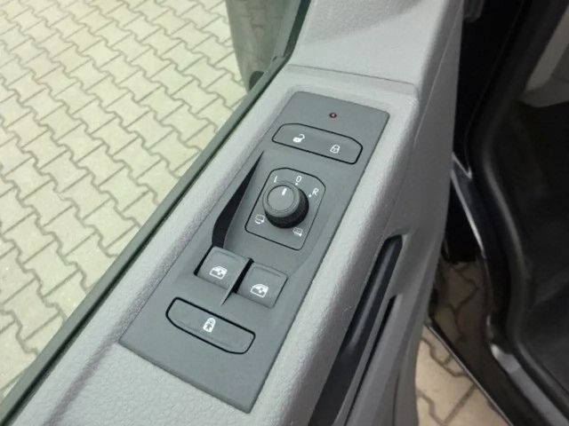 Volkswagen Transporter DSG Lang T6