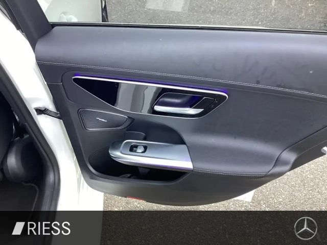 Mercedes-Benz C 300 4MATIC AMG Line Sedan