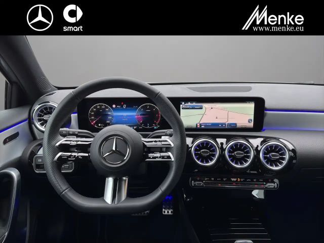 Mercedes-Benz A 200 A 200 d AMG Line