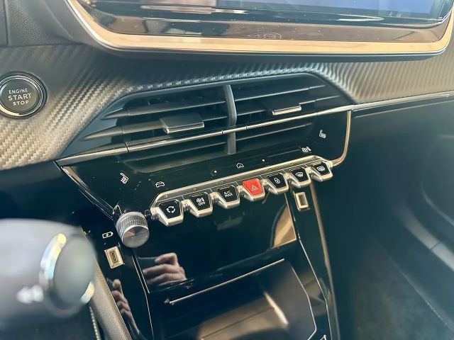 Peugeot 2008 EAT8 GT-Line PureTech