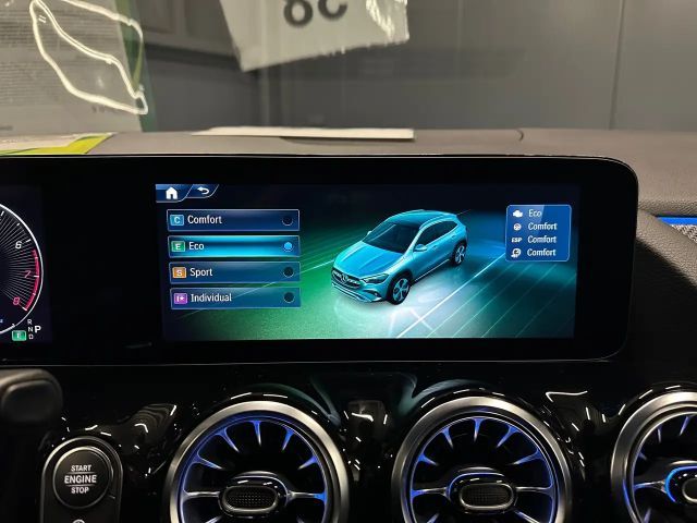 Mercedes-Benz GLA 200 AMG Line