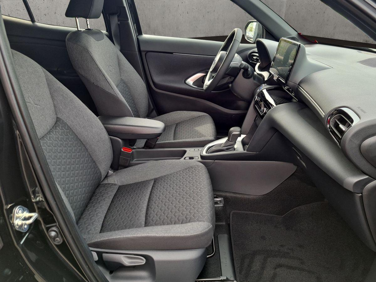 Toyota Yaris Cross 5-deurs Team D