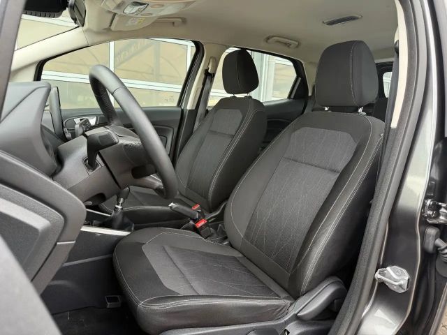 Ford EcoSport Cool & Connect