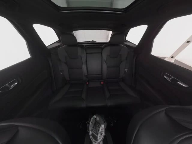 Volvo XC60 AWD Dark Plus Recharge T6