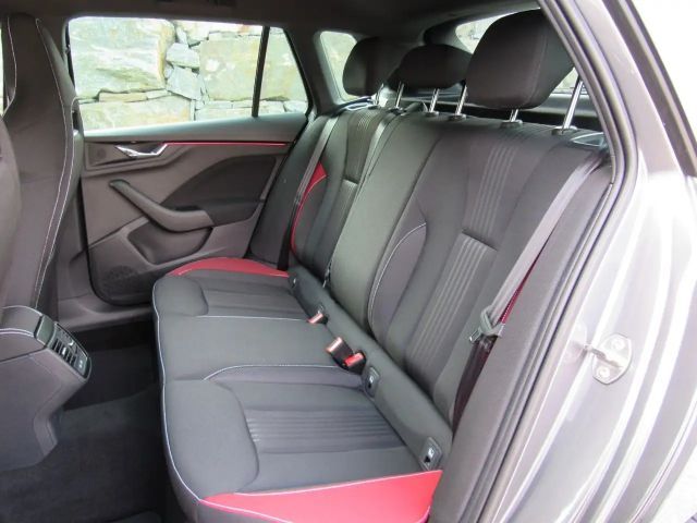 Skoda Kamiq 1.0 TSI Monte Carlo