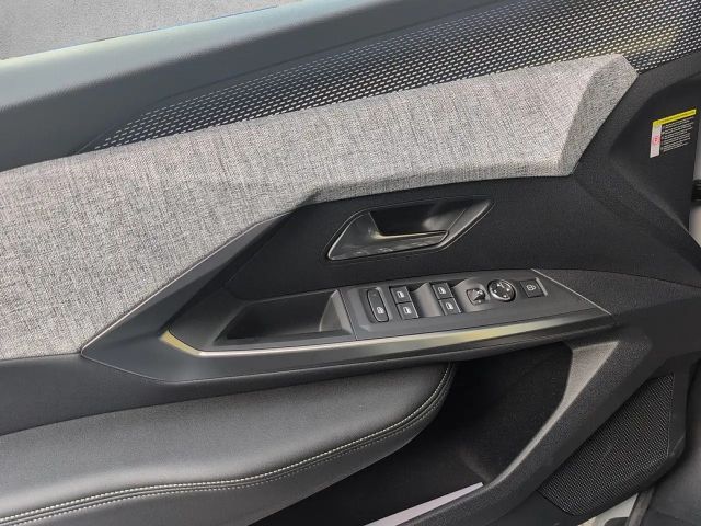 Peugeot E-5008 GT-Line