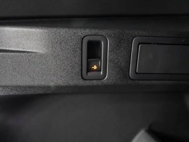 Volkswagen Tiguan 4Motion DSG R-Line