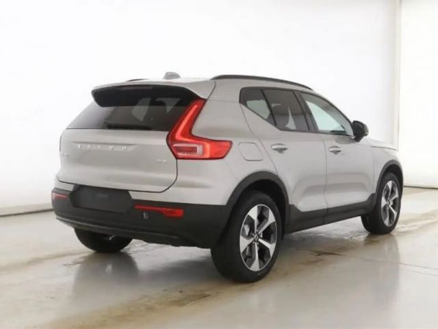 Volvo XC40 Dark Plus