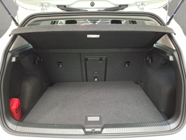 Volkswagen Golf DSG Life