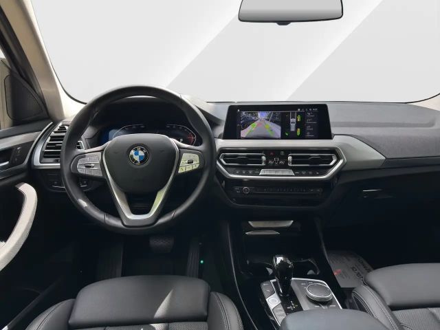 BMW X3 xDrive30i