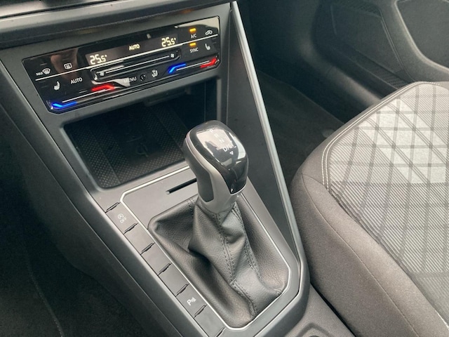 Volkswagen Taigo 1.0 TSI DSG R-Line