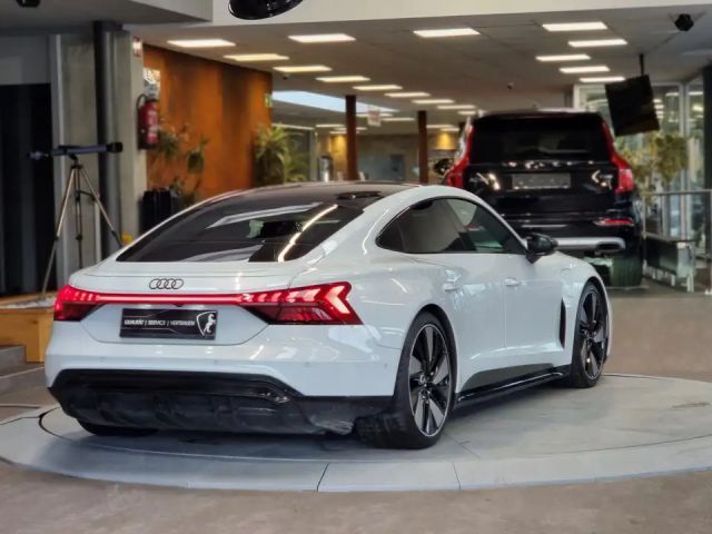 Audi e-tron GT e-tron GT Aut. *Glasdach*Virtual-Cockpit*Head-up*3