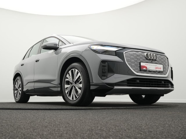 Audi Q4 e-tron SUV 45 e-tron Audi Q4 e-tron