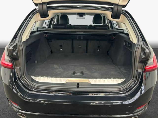 BMW 320 320e Touring