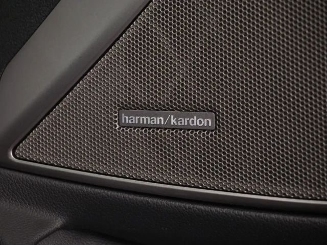 BMW 320 320e M-Sport xDrive