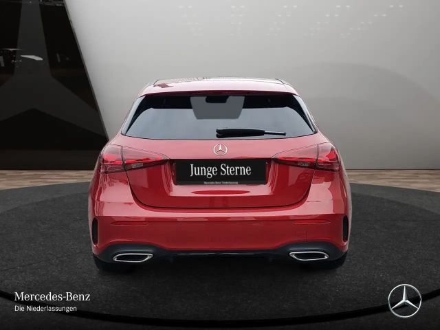 Mercedes-Benz A 250 4MATIC AMG Line