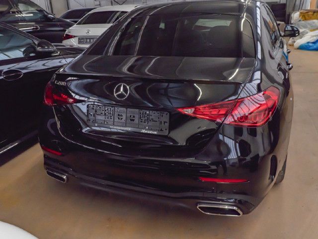 Mercedes-Benz C 200 AMG Line Sedan