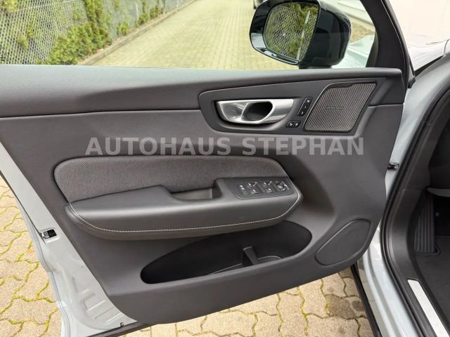 Volvo XC60 Dark Plus