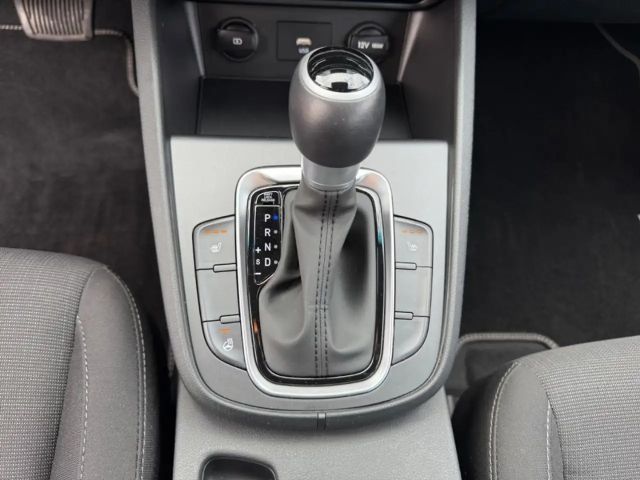 Hyundai Kona 1.6 Hybrid Select