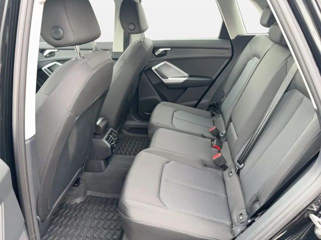 Audi Q3 45 TFSI Hybride