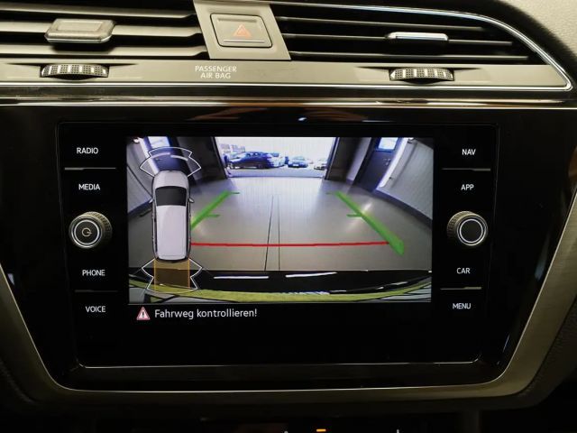 Volkswagen Touran 1.5 TSI DSG