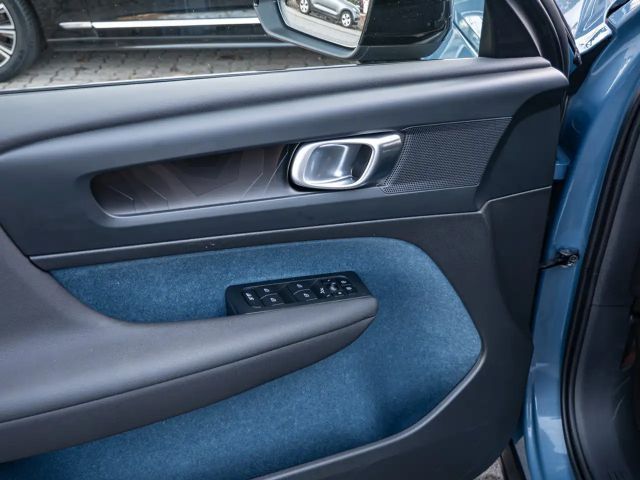 Volvo C40 AWD Plus Recharge Twin Engine