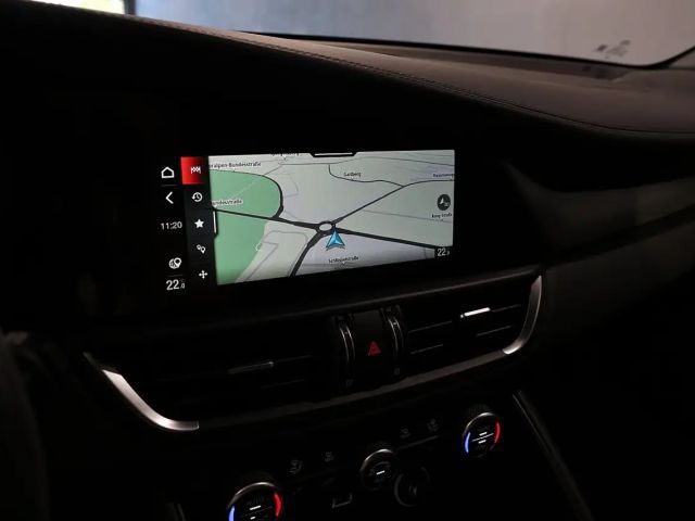 Alfa Romeo Giulia AT8 Q4 Veloce