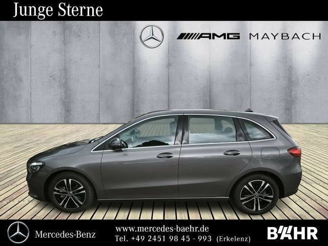 Mercedes-Benz B 180 Progressive Sedan