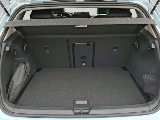 Volkswagen Golf Rabbit TSI