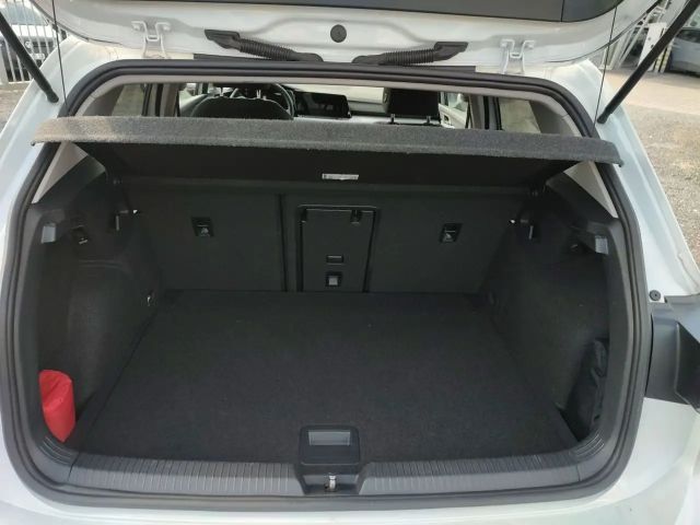 Volkswagen Golf 1.5 eTSI DSG Golf VIII Life