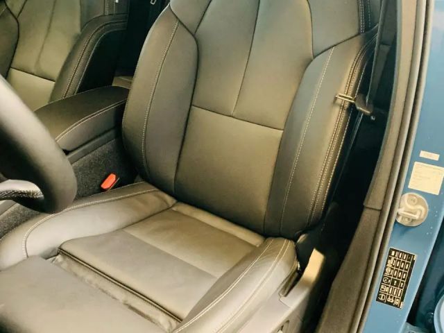 Volvo XC40 Dark Plus