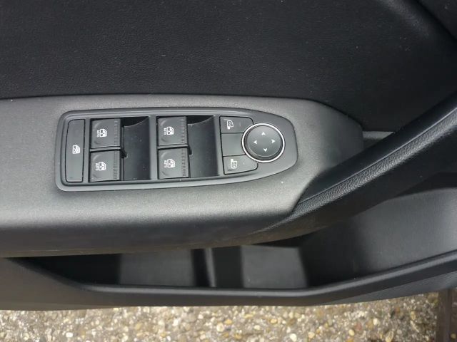 Renault Captur EDC Evolution TCe 140