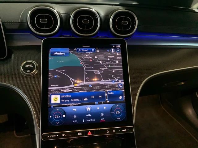 Mercedes-Benz C 220 AMG Line C 220 d Sedan